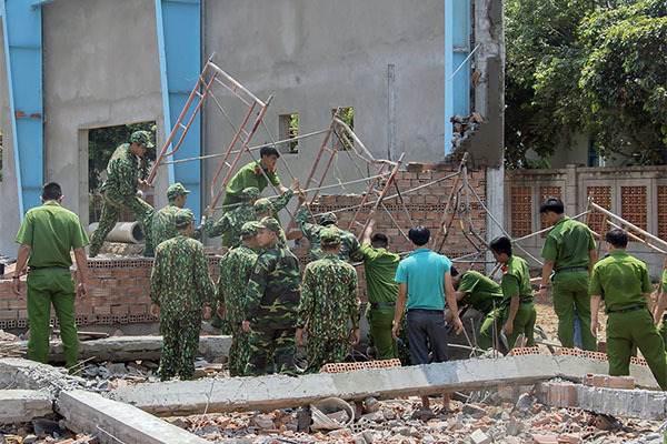 Vụ sập tường 6 người chết: Công ty xây dựng lên tiếng