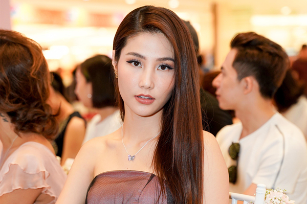 Diễm My 9X: Sau hai năm yêu xa muốn có bước tiến mới với Việt kiều Úc