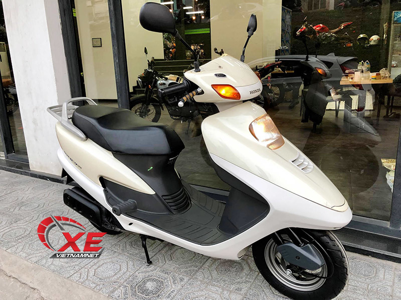 Honda Spacy 12 năm tuổi giá 175 triệu, gấp đôi SH