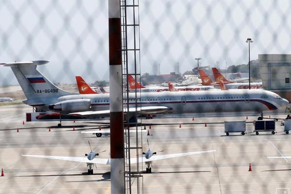 Máy bay không quân Nga chở lính đến Venezuela