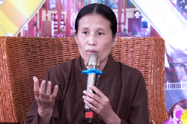 Bà Phạm Thị Yến chùa Ba Vàng qua lời kể chị gái ruột