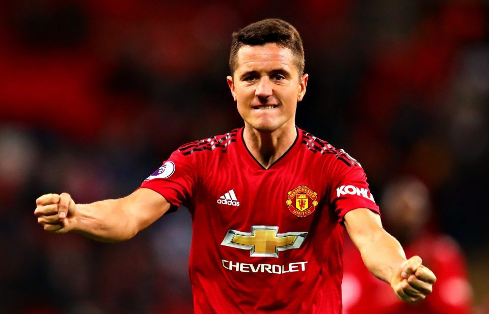 Ander Herrera lộ ý định rời MU, Mourinho chê Zidane