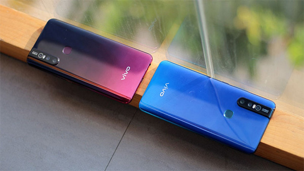 Vivo V15 giá 7,99 triệu, camera trước 32MP đầu tiên tại Việt Nam