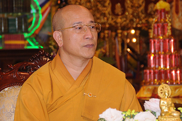 Thầy Thái Minh chùa Ba Vàng chịu hình phạt 'Sám hối Đại Tăng'