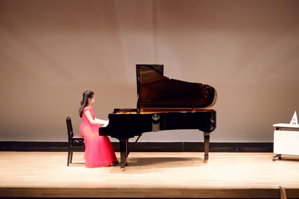 Thí sinh Việt đạt ‘cú đúp’ giải thưởng âm nhạc quốc tế