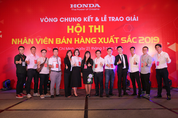 Honda VN trao giải Nhân viên bán hàng xuất sắc 2019