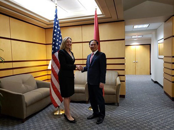 Vietnam, US hold 10th political, security, defence dialogue