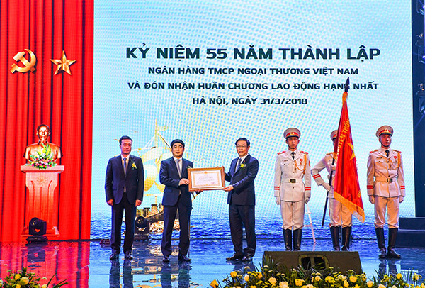 Vietcombank, nửa thế kỷ dẫn đầu và hội nhập