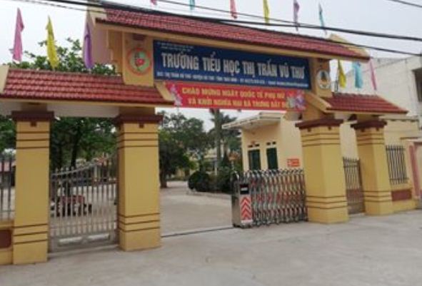 Thái Bình: Một học sinh tử vong, cả trăm học sinh khác nghỉ học vì sợ lây