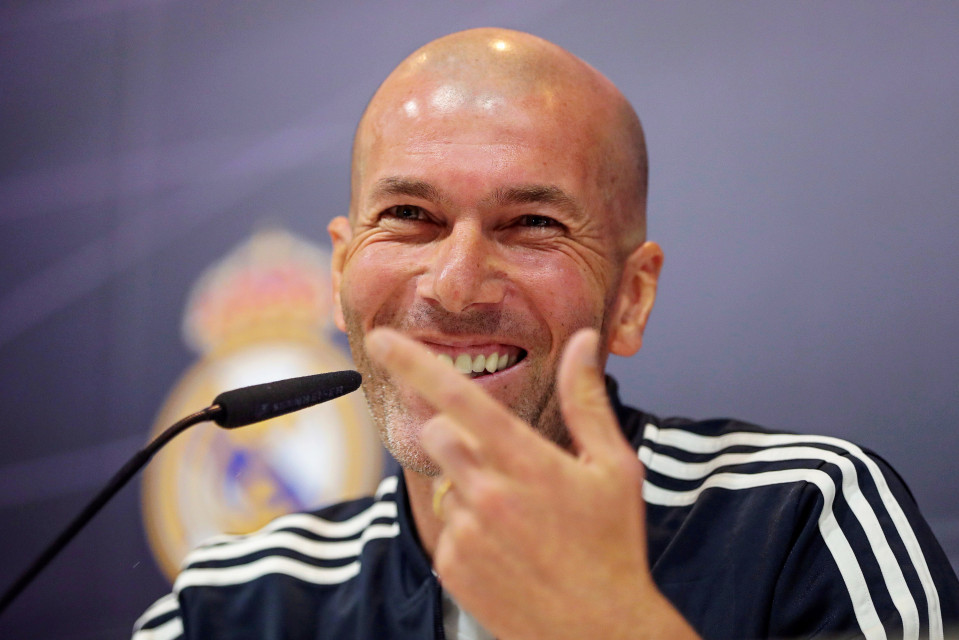 Zidane khích Pogba bỏ MU đầu quân Real Madrid