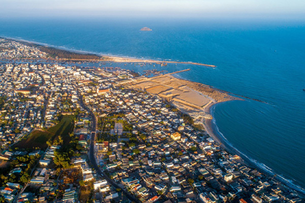Bất động sản biển Lagi tăng vọt ‘trước thềm’ lên thành phố