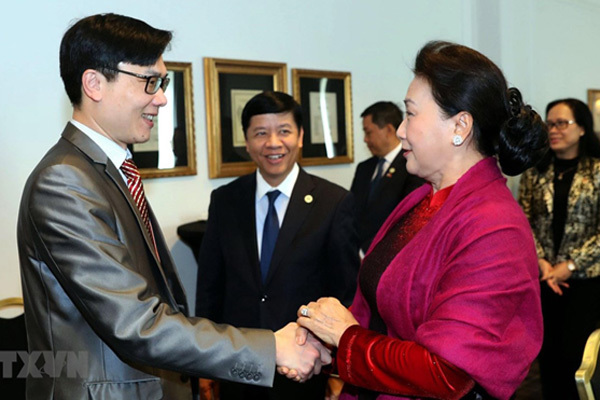 Chủ tịch Quốc hội: Kết nối tinh hoa, tài năng dân tộc Việt để phát triển