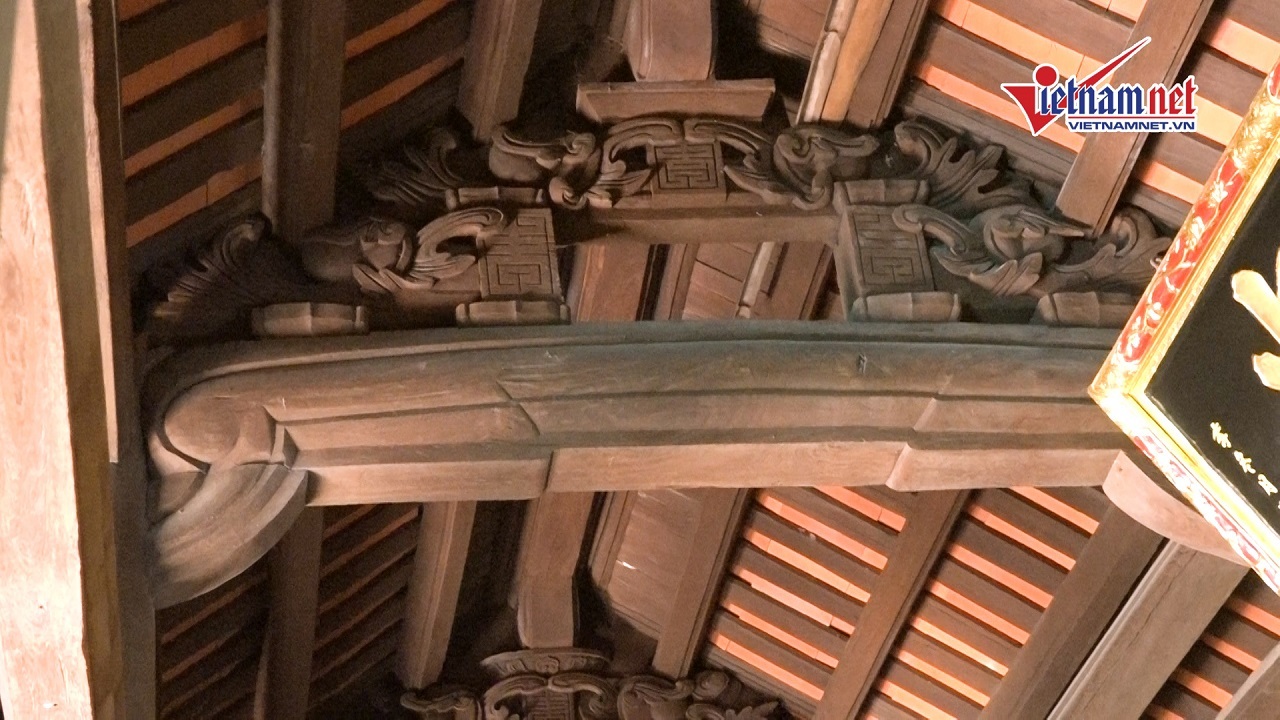 Nhà gỗ lim cổ 500 tuổi của đại gia nức tiếng Kinh Bắc