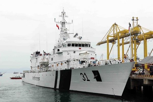 Hình ảnh tàu Lực lượng bảo vệ bờ biển Ấn Độ thăm Đà Nẵng