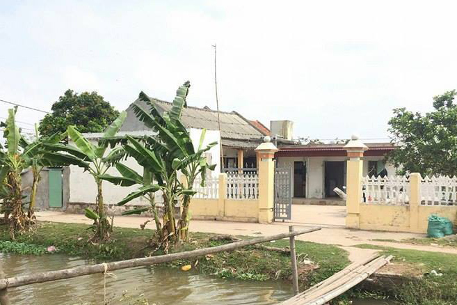 Mẹ kế của Đoàn Thị Hương mong con về