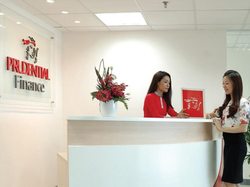 Islands in Vietnam struggle to deal with ‘mountains’ of waste