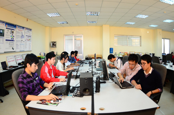 Doanh nghiệp ‘xắn tay’ đào tạo thạc sĩ, tiến sĩ