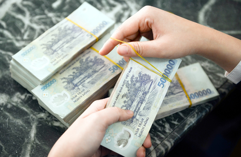 Nghe VietNamNet: Hàng loạt loại quỹ thu ngàn tỷ từ túi tiền của người dân