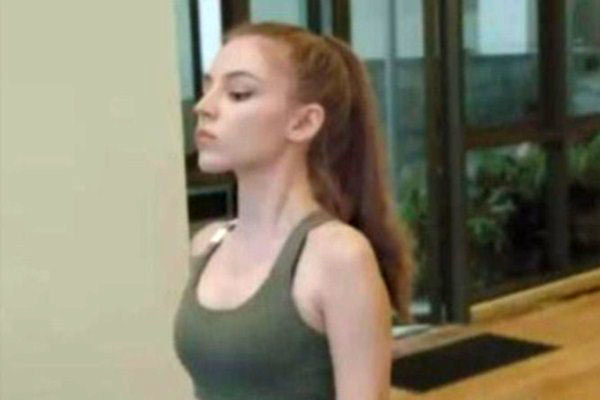 Hàng nghìn sinh viên đổi chác tình tiền với “bố nuôi, mẹ nuôi”