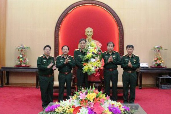 Phó Tư lệnh, Tham mưu trưởng Quân khu 2 được thăng quân hàm Thiếu tướng