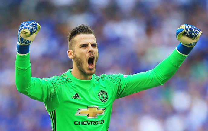 MU làm căng với De Gea, Real Madrid tóm gọn Rabiot