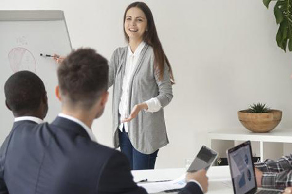 5 lý do nên dùng phần mềm nhân sự