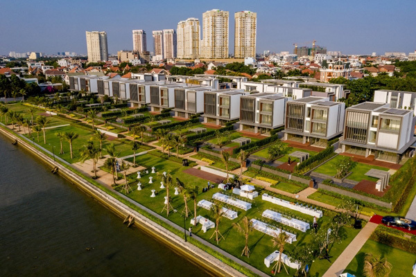 Phong cách sống thượng lưu tại biệt thự ven sông Sài Gòn