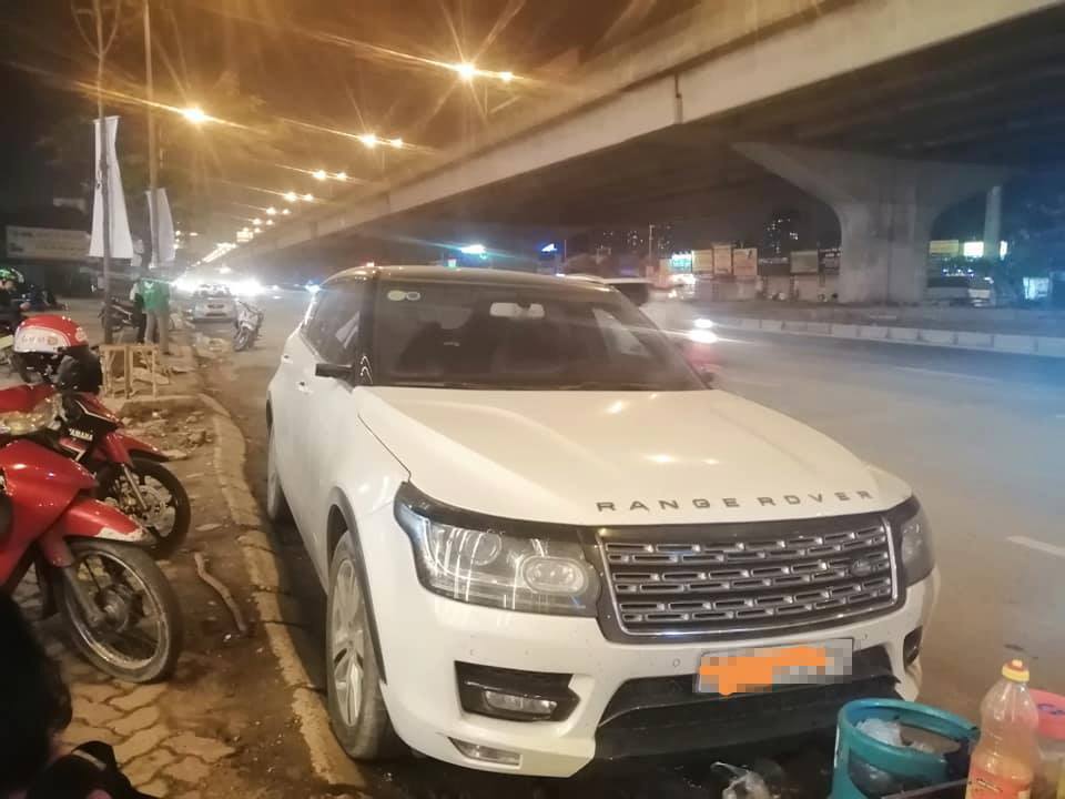Nhầm tưởng Range Rover,  ô tô Tàu bị vặt gương liên tục
