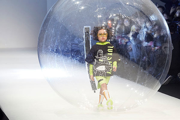 Vietnamese child models hit the catwalk for Shanghai Fashion Week