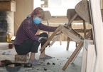Wooden furniture producers prefer outsourcing, reluctant to build brands