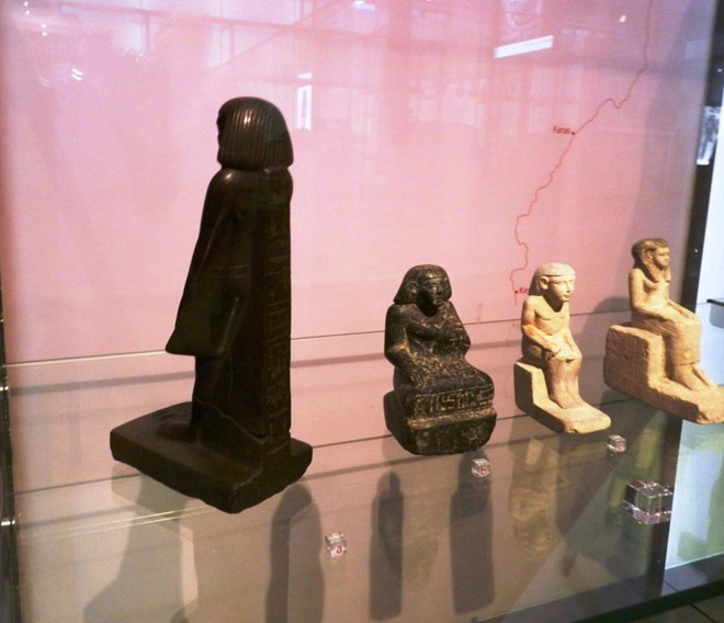 5 bức tượng bí ẩn khiến du khách lạnh gáy 5-buc-tuong-bi-an-khien-du-khach-lanh-gay-1