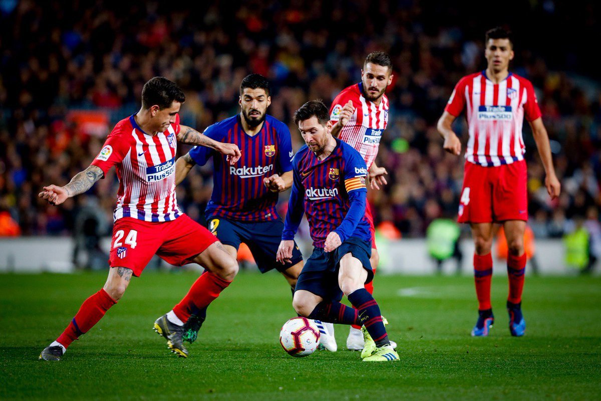 MU đại chiến Barca: Solskjaer khổ sở vì Messi