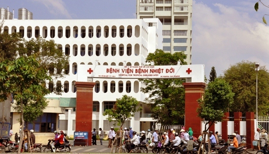 9 người ở Sài Gòn điều trị phơi nhiễm HIV do người lạ tấn công