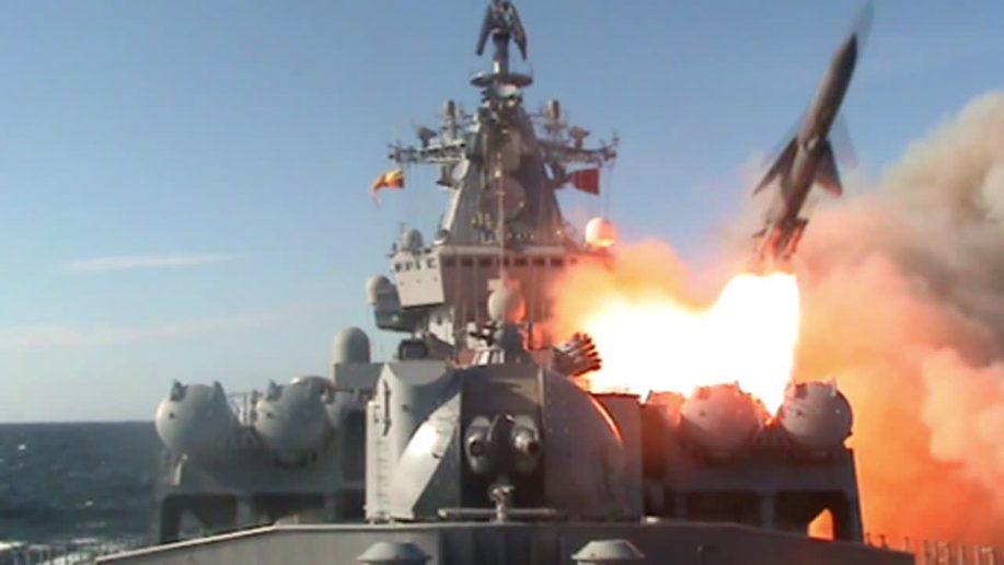 Tàu chiến Nga dội tên lửa vào Syria
