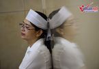 Tang lễ đẫm nước mắt của nghệ sĩ Anh Vũ ở chùa Ấn Quang