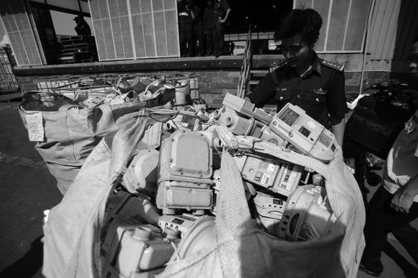 Environmental officials discuss tightening Gov't management over plastic waste imports