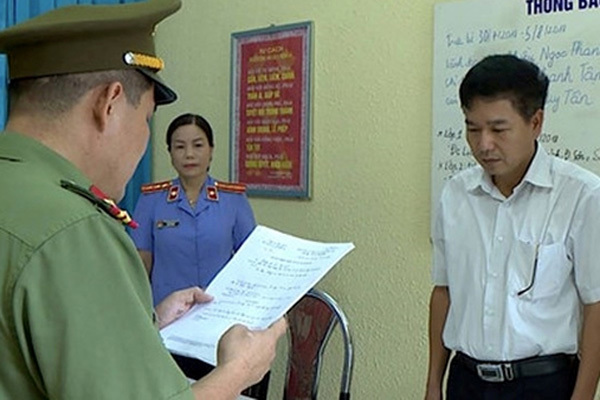 Khởi tố cựu Thiếu tá Công an trong vụ gian lận điểm thi tại Sơn La