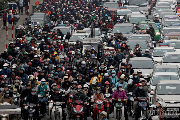Chủ tịch Hà Nội: 'Lợi ích nhóm doanh nghiệp sản xuất xe máy rất lớn'