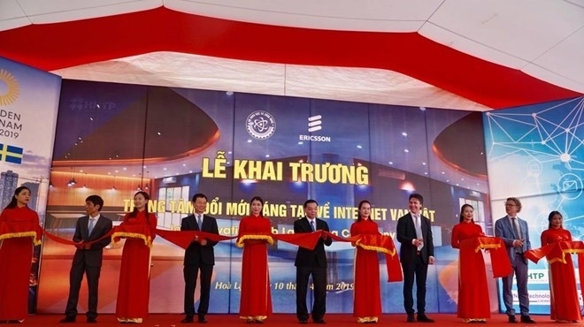 Vietnam’s first IoT Innovation Hub launched
