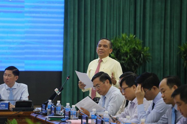 HCMC Real Estate Association wants list of 124 resumed property projects released