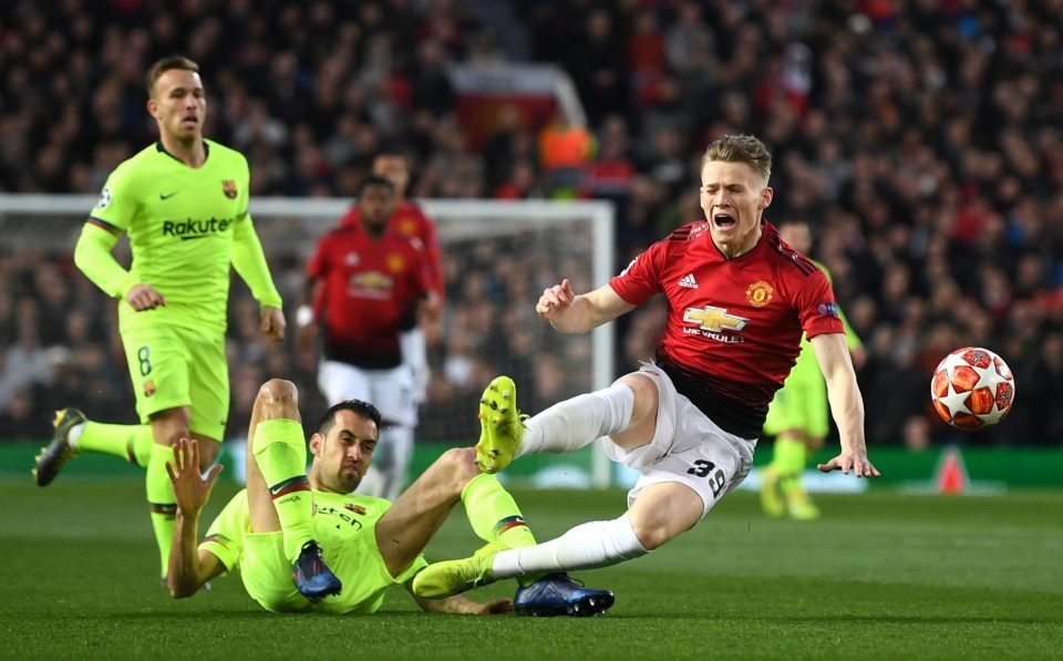Lịch thi đấu bóng đá hôm nay 16/4: Đại chiến Barca vs MU