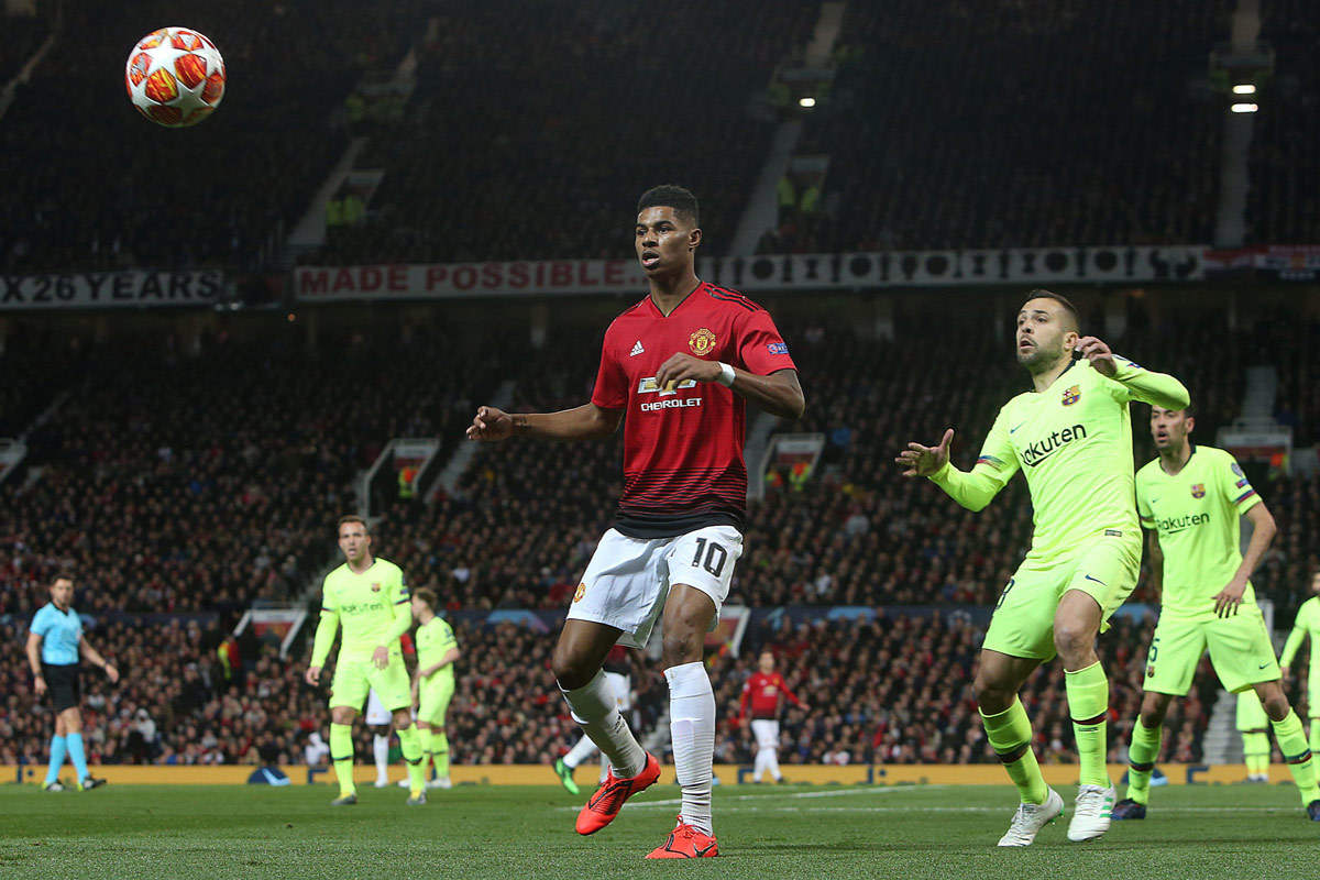 MU trói Rashford với điều khoản chống lại Barca