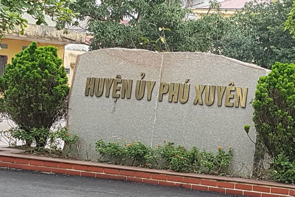 Không có chuyện yểm bùa ở trụ sở huyện Phú Xuyên, Hà Nội