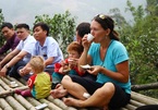 Enjoying tea in Tay Con Linh mountain