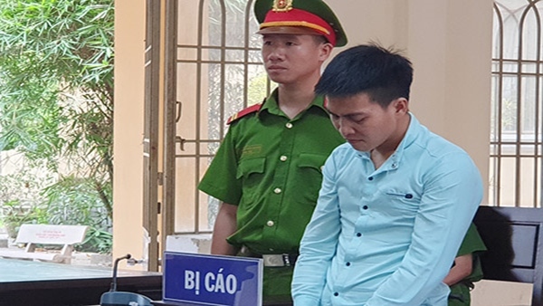 20 năm tù cho ‘yêu râu xanh’ hiếp dâm bé gái lớp 1