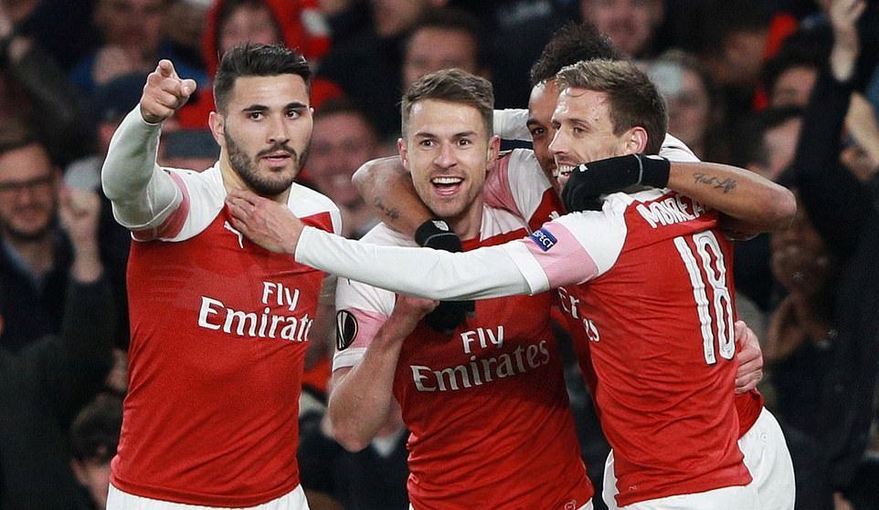 Ramsey lập công, Arsenal đánh gục Napoli