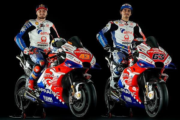 Lamborghini 'hào phóng' tặng siêu xe cho 2 tay đua Moto GP