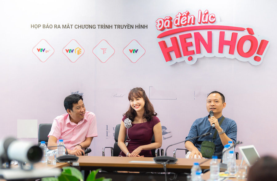 MC Diễm Quỳnh mong ngày con gái hẹn hò