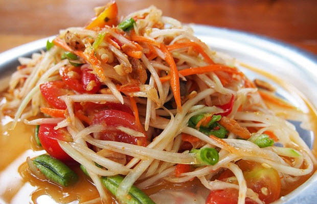 Phát sốt với món nộm đu đủ chua ngọt Thái Lan