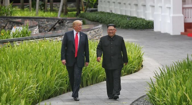 Ông Trump hé lộ triển vọng cuộc gặp lần 3 với Kim Jong Un